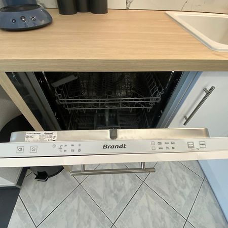 Le 11 De Colmar Apartment Bagian luar foto