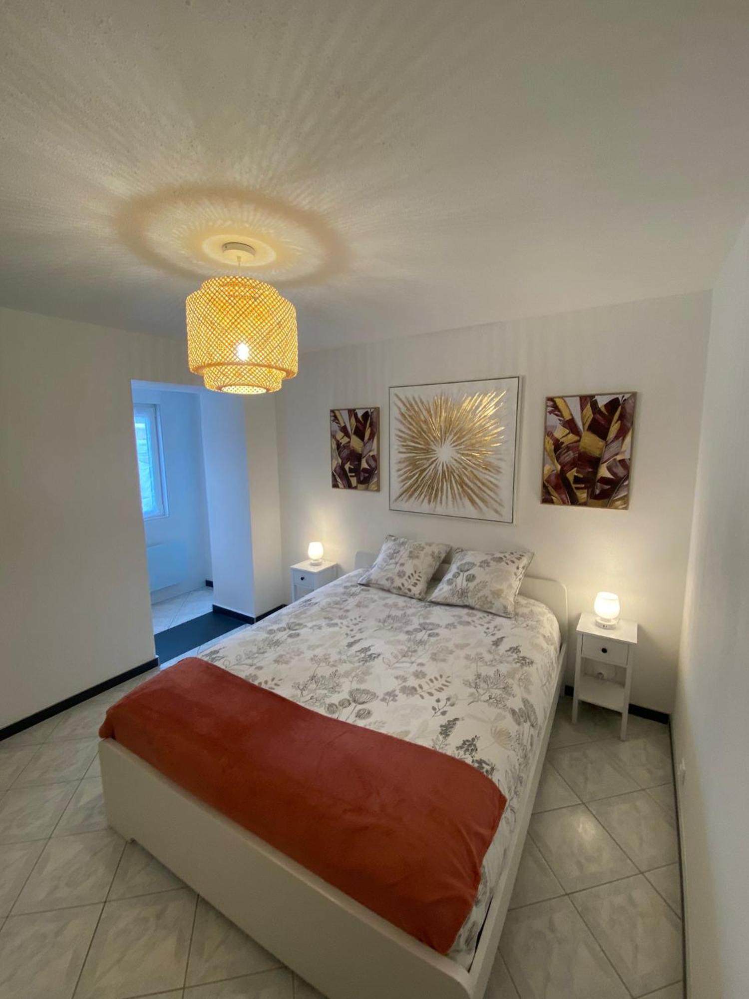 Le 11 De Colmar Apartment Bagian luar foto