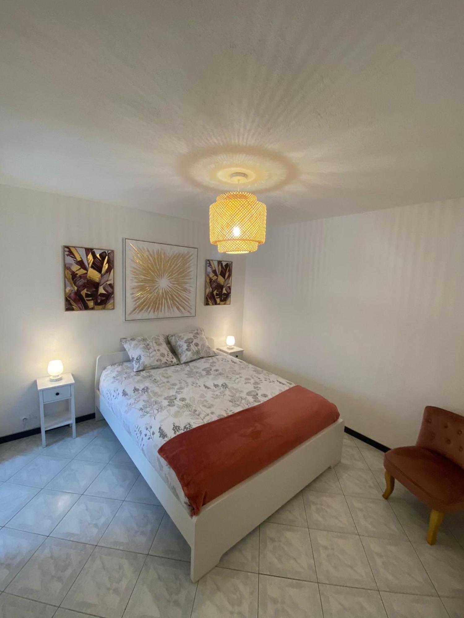 Le 11 De Colmar Apartment Bagian luar foto